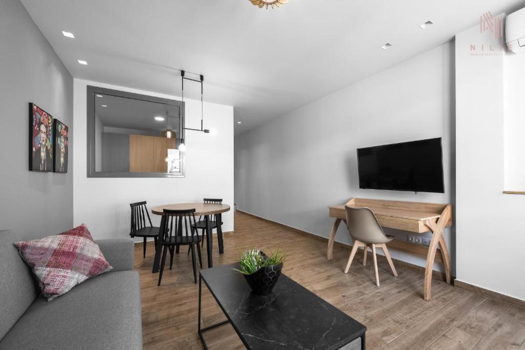Apartament Big Apple Aprts, Nilie Hospitality Mgmt Saloniki Zewnętrze zdjęcie