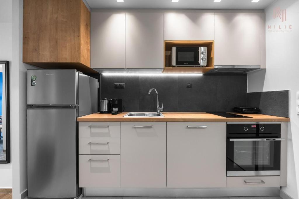 Apartament Big Apple Aprts, Nilie Hospitality Mgmt Saloniki Zewnętrze zdjęcie